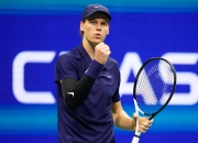 开云体育在线-拉沃尔杯鏖战蒙特卡洛大师赛，辛纳点燃赛场