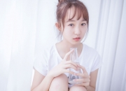 开云体育官网-极速赛道的攻防转换，争冠战与一波流之美