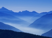 开云体育官网-封锁与爆发，篮球世界里两种极致的胜利