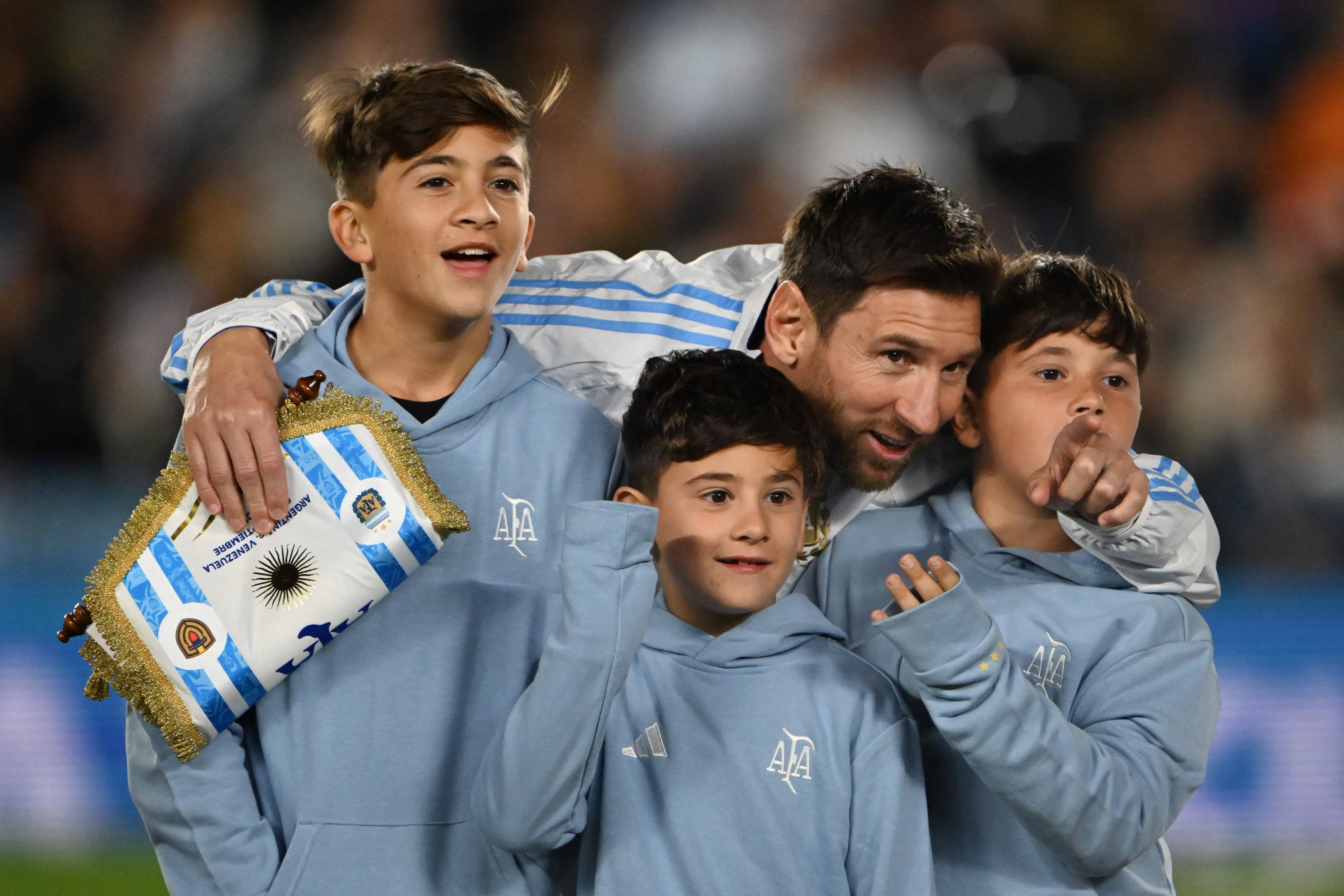 关于梅西领衔阿根廷备战国际赛事，冲刺胜利的信息