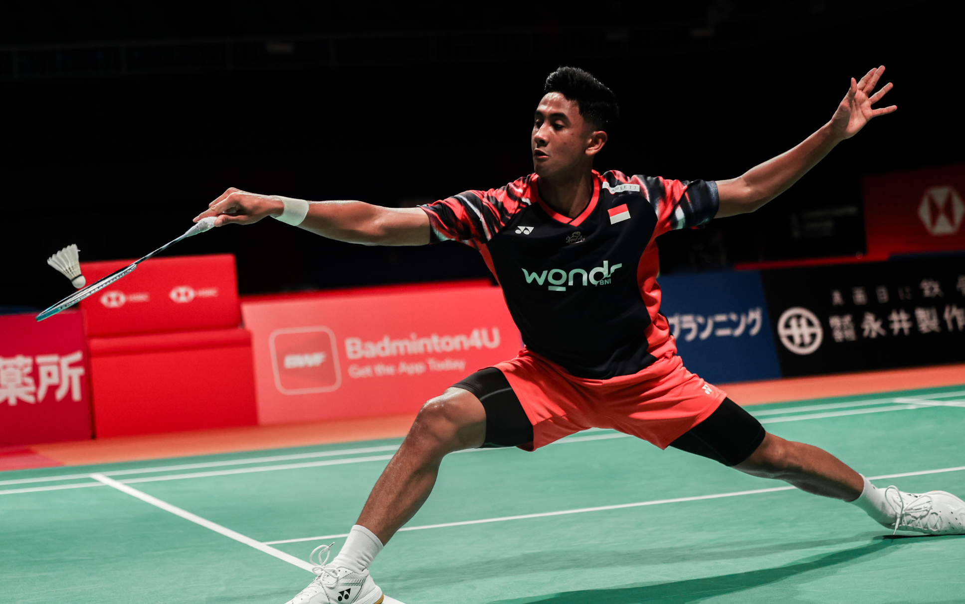 关于印尼羽毛球队鏖战韩国羽毛球队，陶菲克统治全场的信息