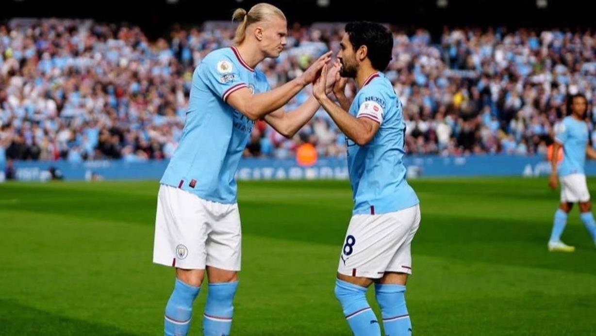 曼城多特携手，成功晋级四强