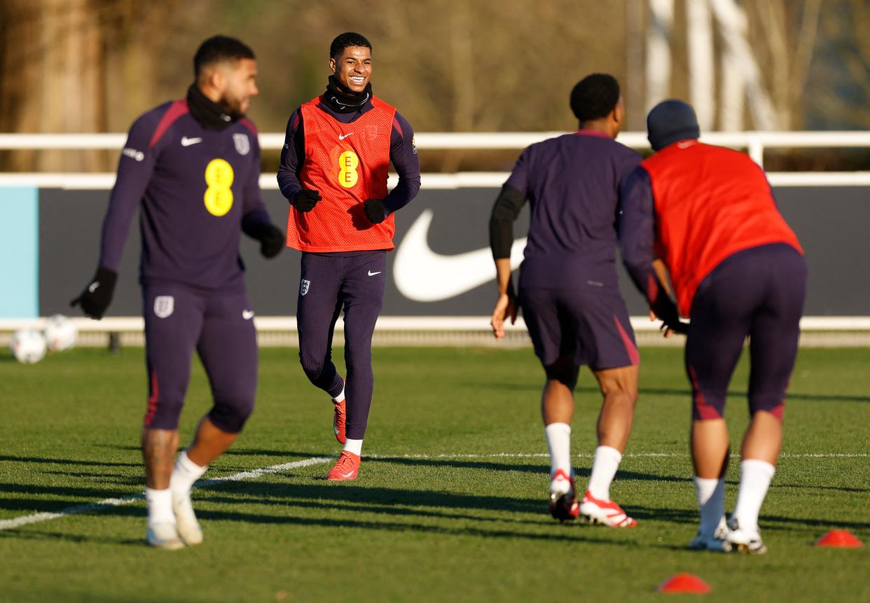 关于英格兰足球名宿支持地方社区青少年足球活动的信息 关于英格兰足球名宿支持地方社区青少年足球活动的信息