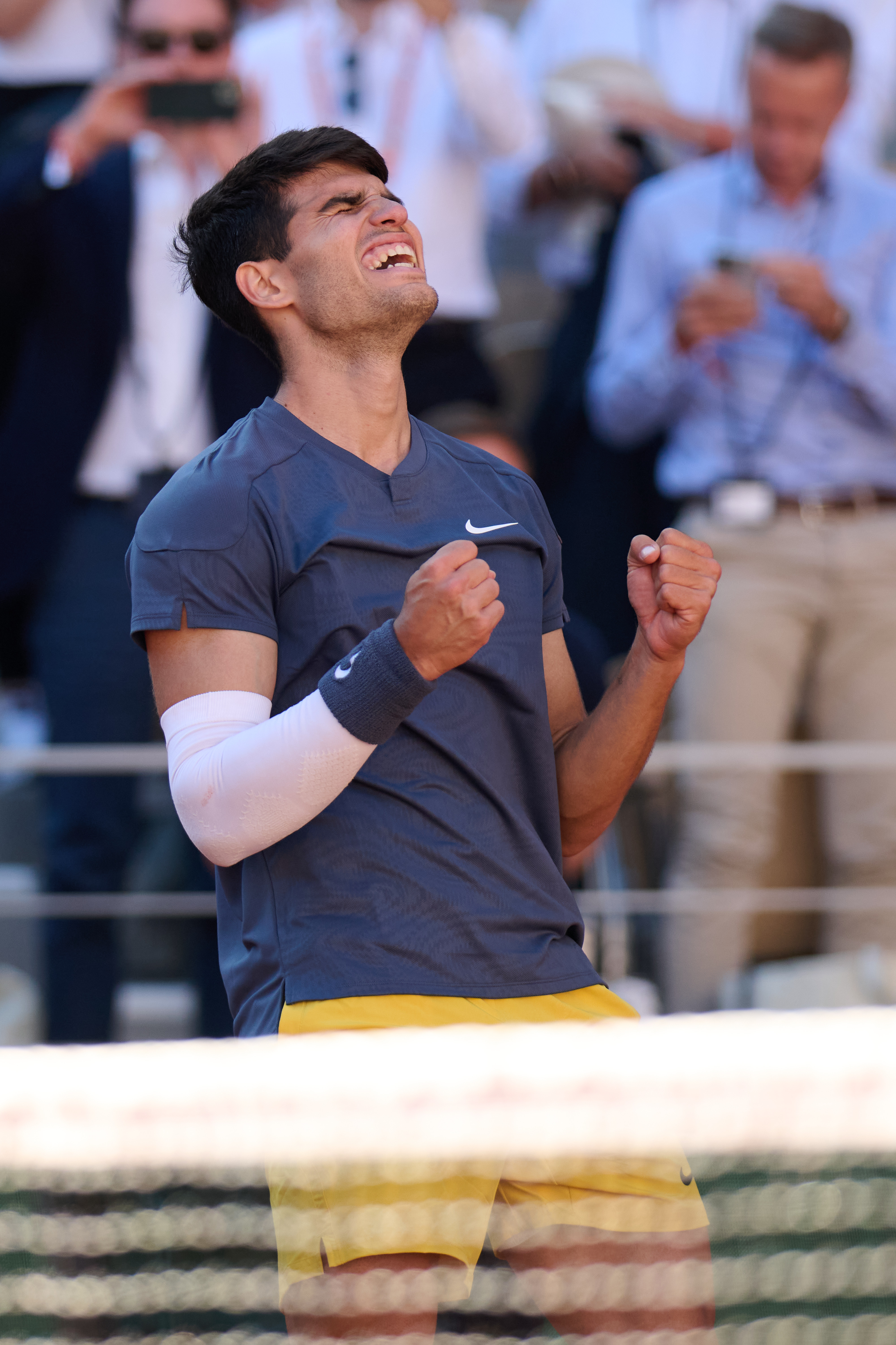 包含澳网横扫年终总决赛，阿尔卡拉斯点燃赛场的词条