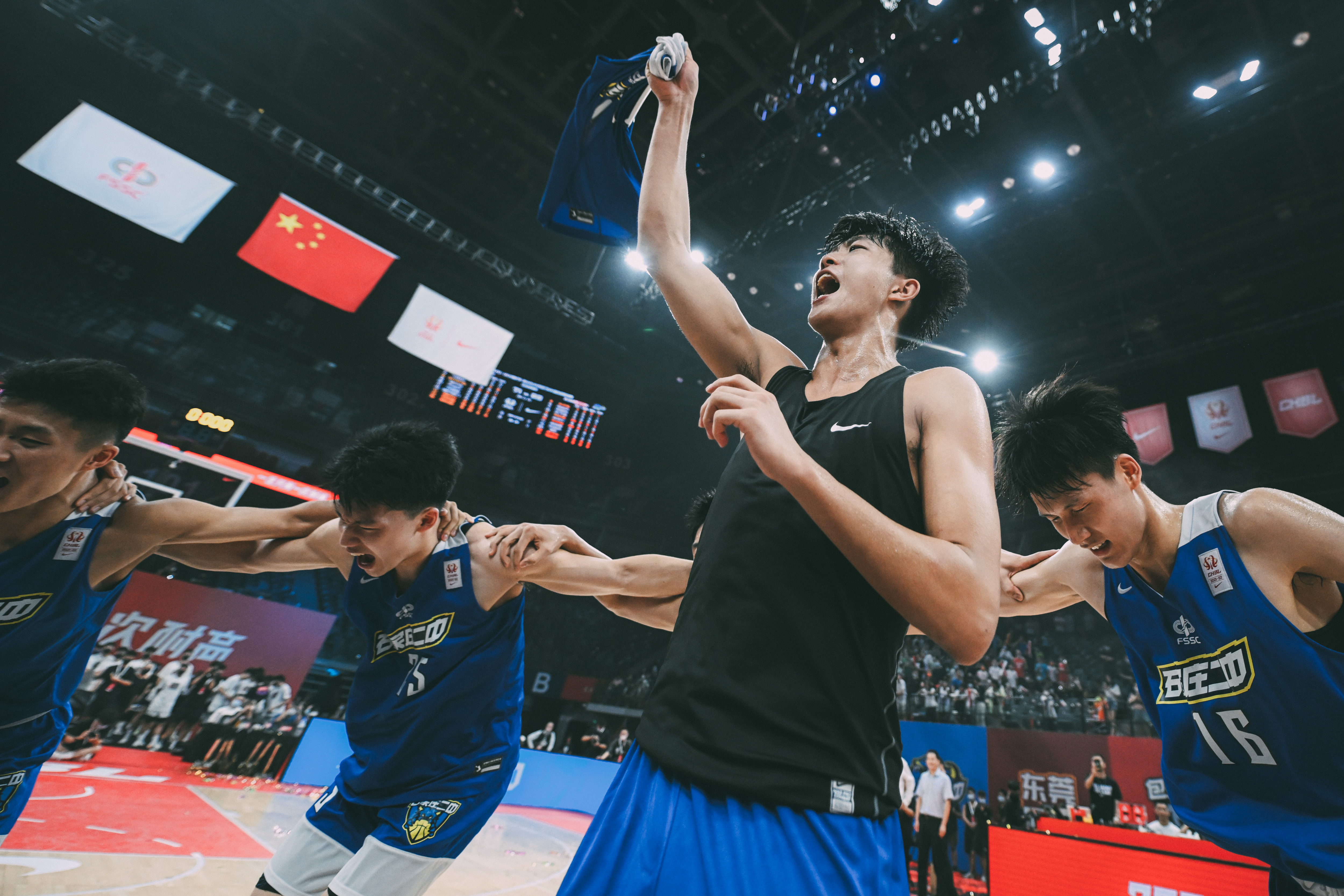 东南亚篮球职业联赛选手披荆斩棘