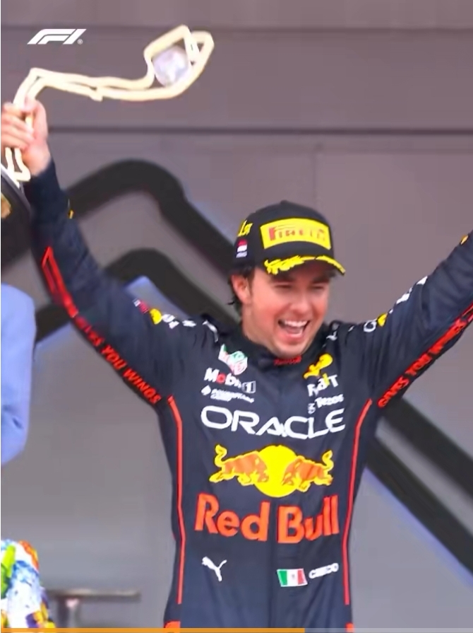 梅赛德斯横扫红牛二队，佩雷兹带队取胜