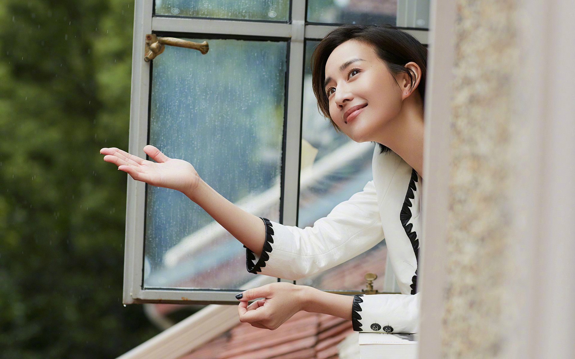 沸腾末节！拉文飙出完美交响乐，广厦一波流横扫活塞